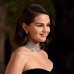Ojos Tristes Lyrics  Selena Gomez
